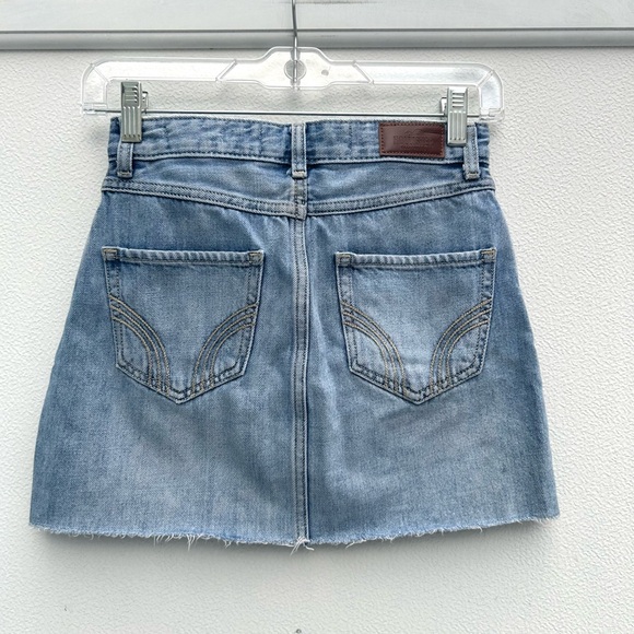 Y2K Hollister Micro Mini Denim Skirt Raw Hem High Rise Medium Wash Women 00 - Picture 6 of 14